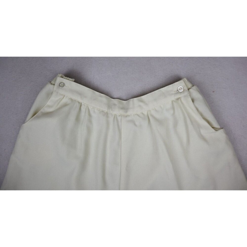 VINTAGE WOMEN'S IVORY WHITE HIGH WAIST WIDE LEG SHORTS - VICKI WAYNE'S - SIZE 36 - Picture 4 of 9